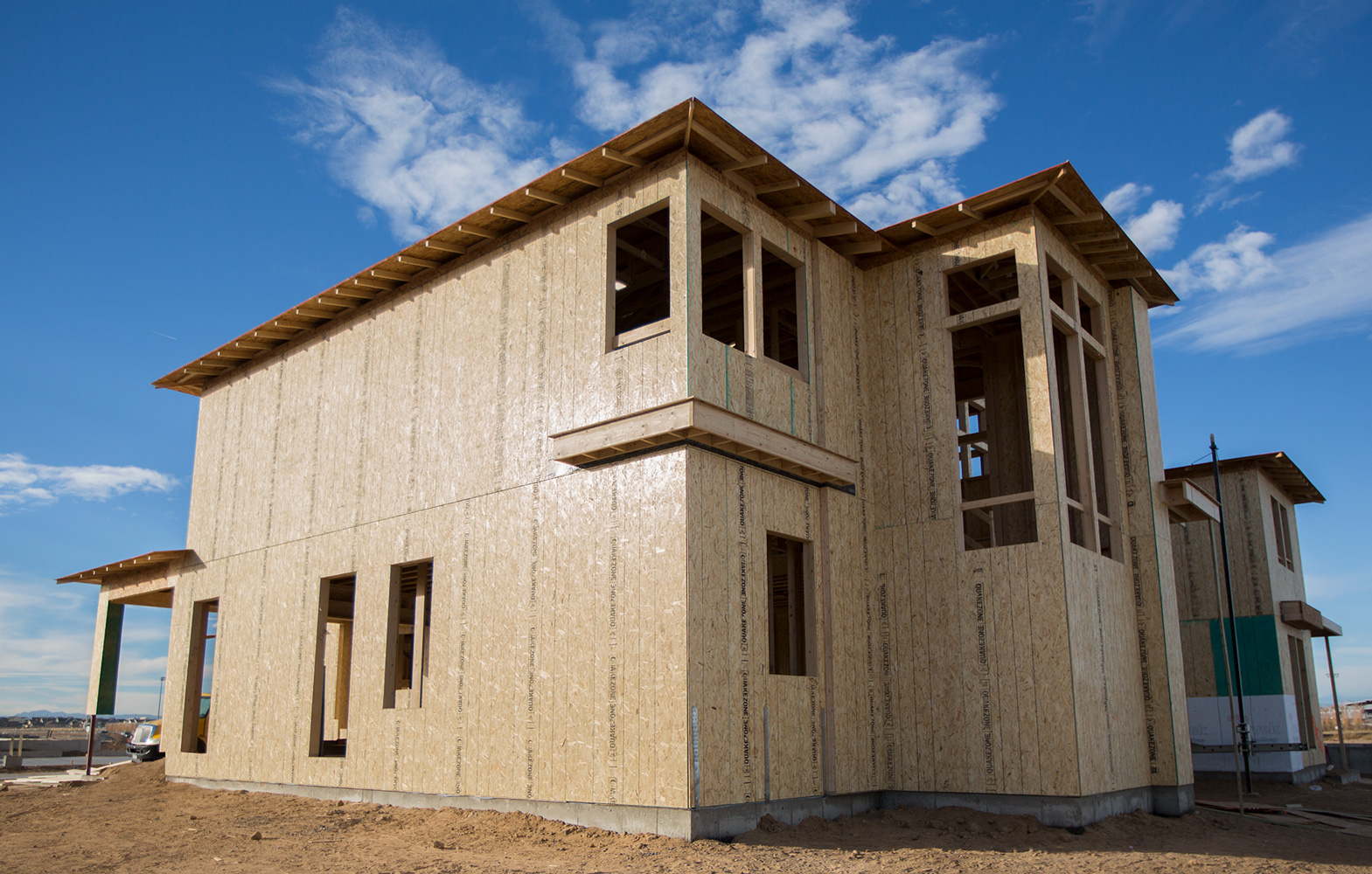 Top 8 Reasons to Use TallWall and Windstorm OSB Sheathing Panels