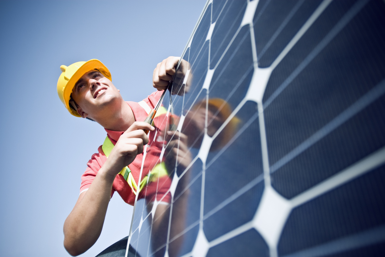 California Mandates Solar Panels on New Homes